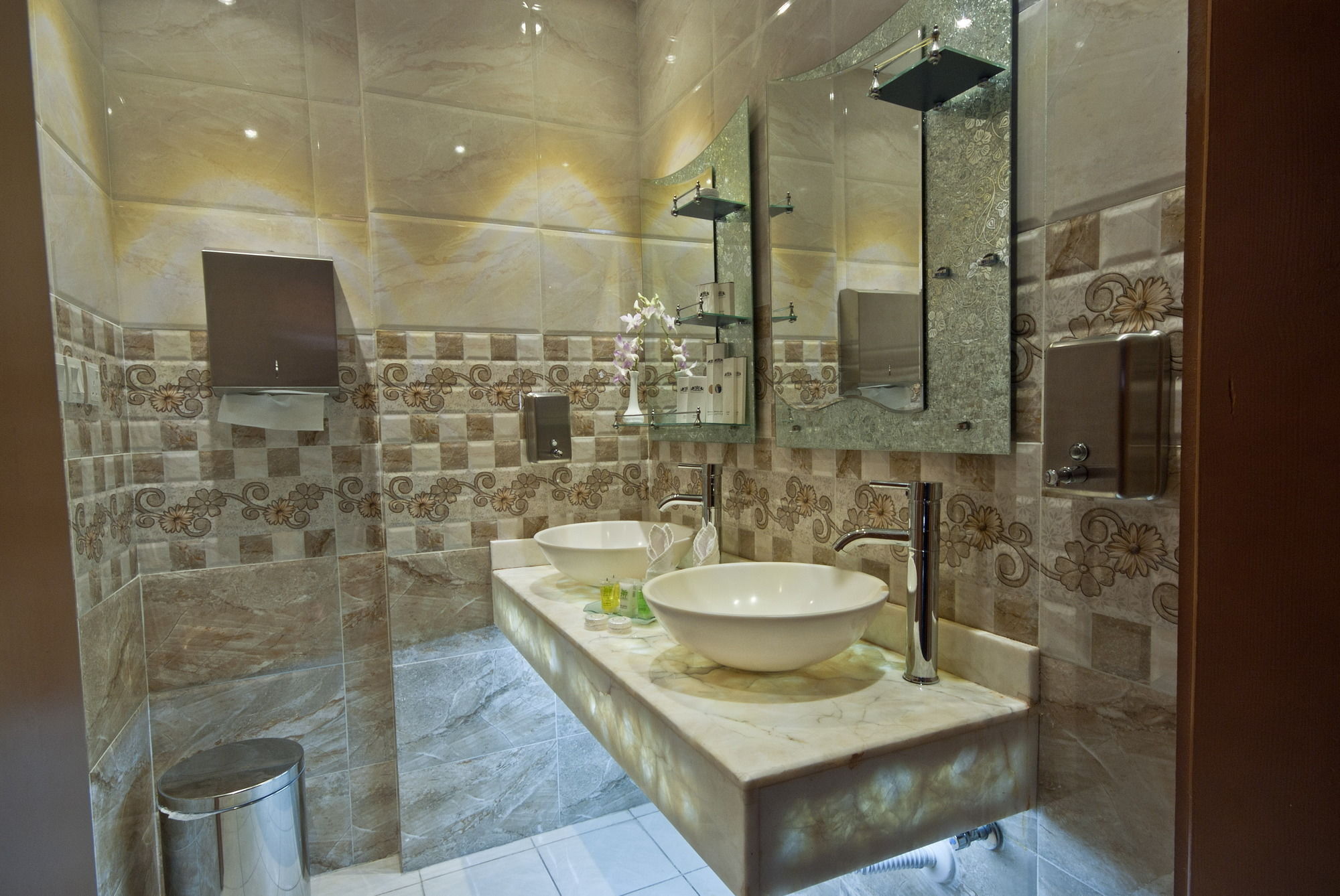 Jeddah Blue Hotel Buitenkant foto
